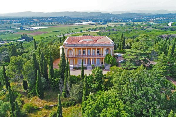 GUIDED TOUR: VILLA AURELIENNE